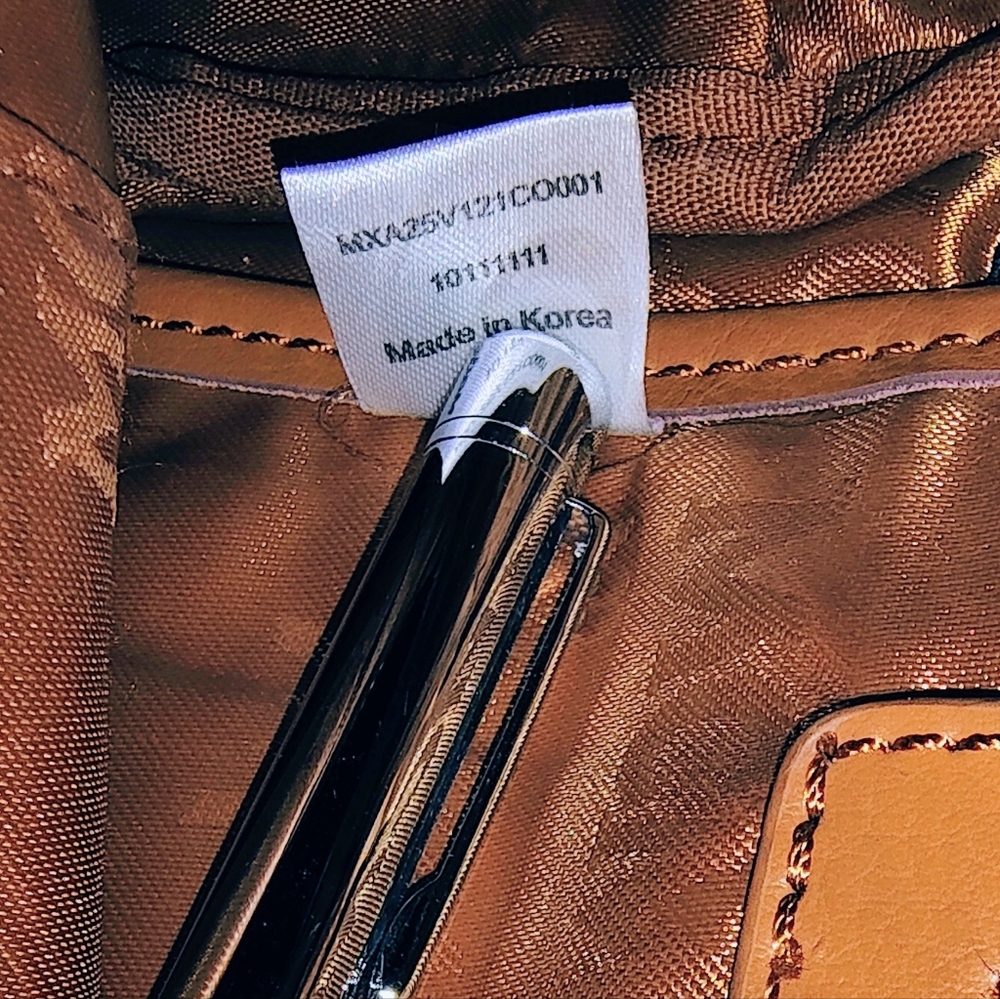MCM Stark Backpack - Picture 9 of 14